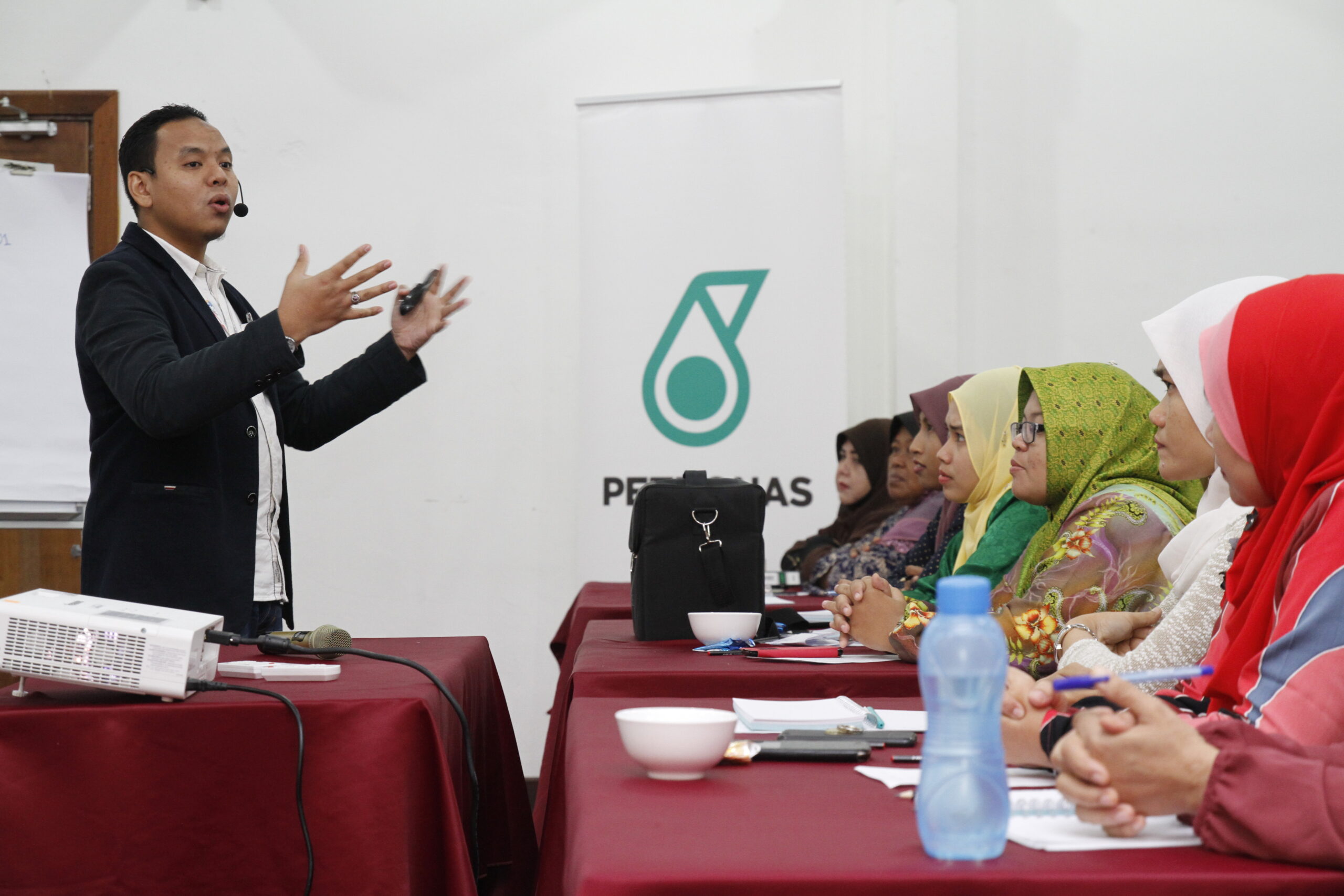 Read more about the article 5 Isu Biasa Dalam Organisasi & Bagaimana Latihan Yang Tepat Boleh Menyelesaikannya